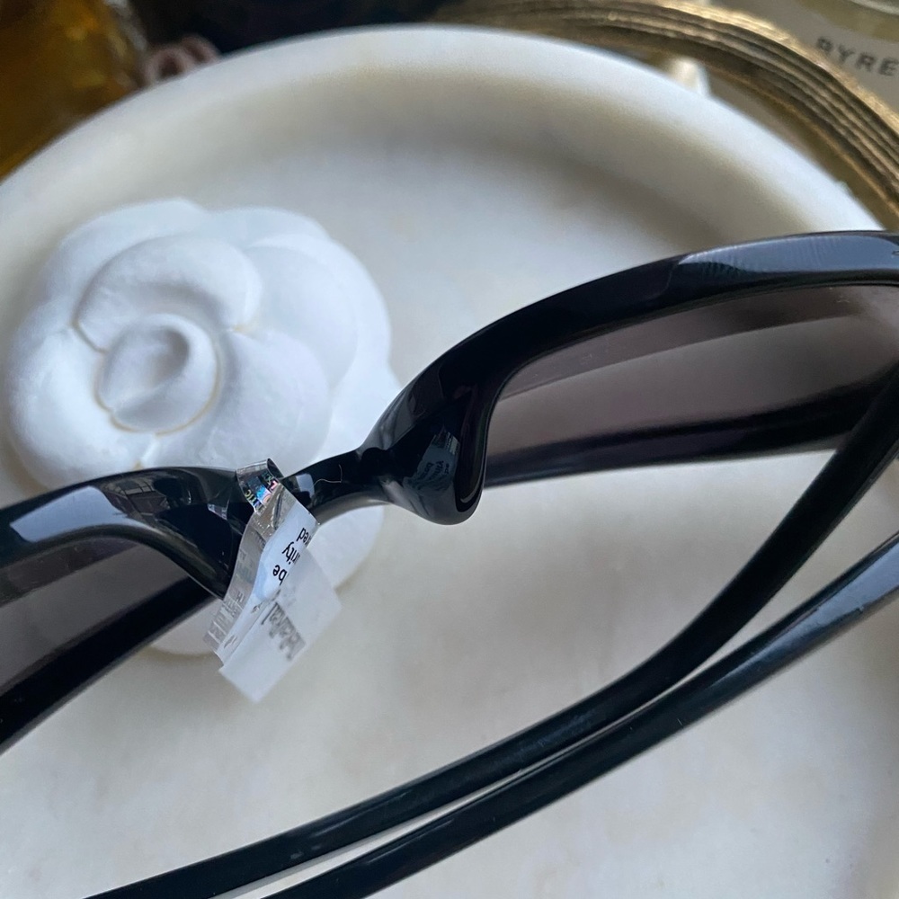 Christian Dior black sunglasses - Picture 5 of 16
